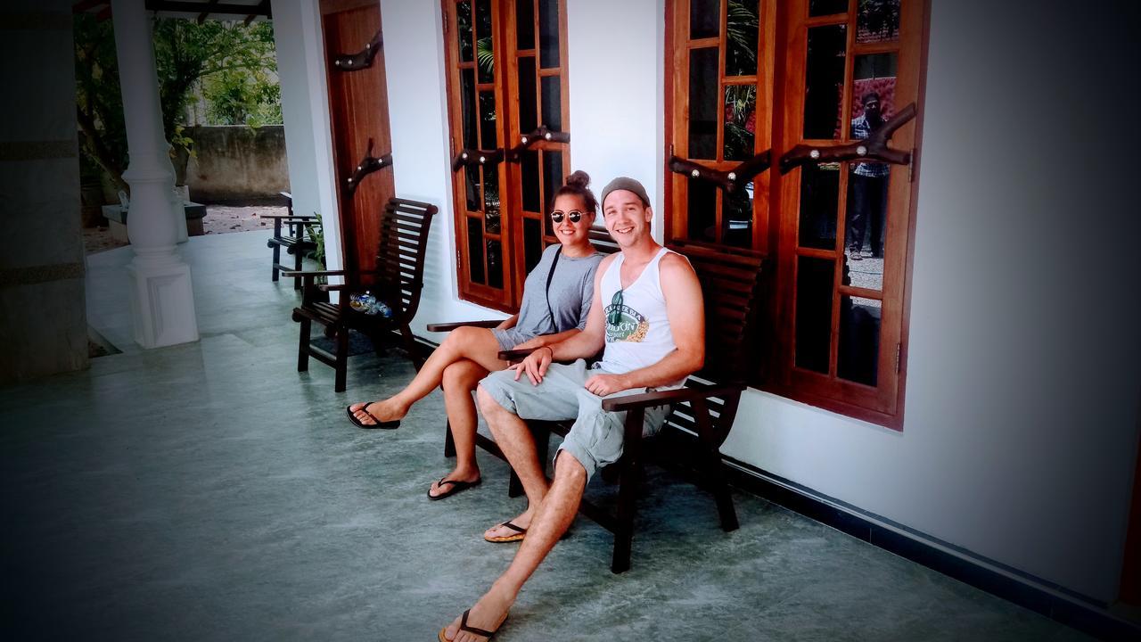 Induwara Safari Resort Uda Walawe Extérieur photo